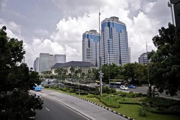 Nikmati Liburan di Bandung sambil Nonton Anime Pemandangan Kota Bandung yang indah