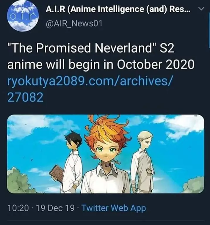 Antusiasme Penonton Anime Para penggemar anime yang antusias menunggu film favorit mereka di bioskop