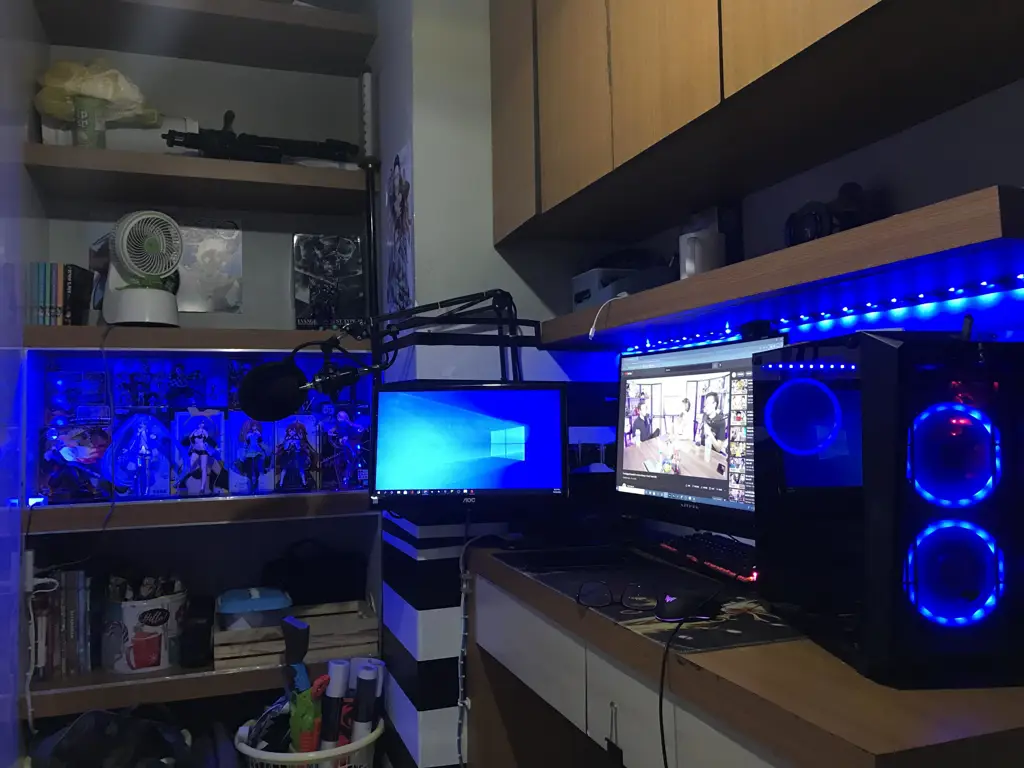 Suasana Nonton Anime yang Nyaman Gambar pengaturan menonton anime yang nyaman