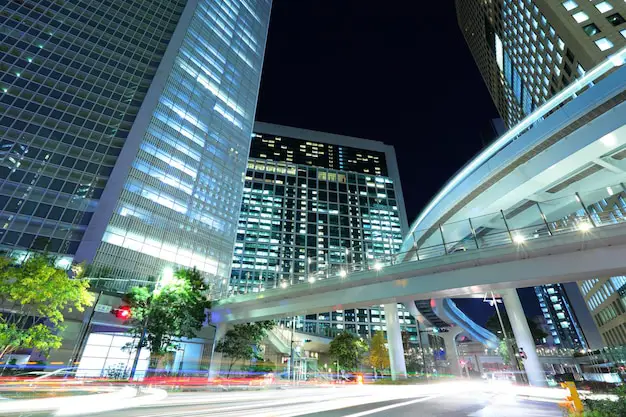 Keindahan Tokyo di Malam Hari Gambar kota Tokyo di malam hari yang indah